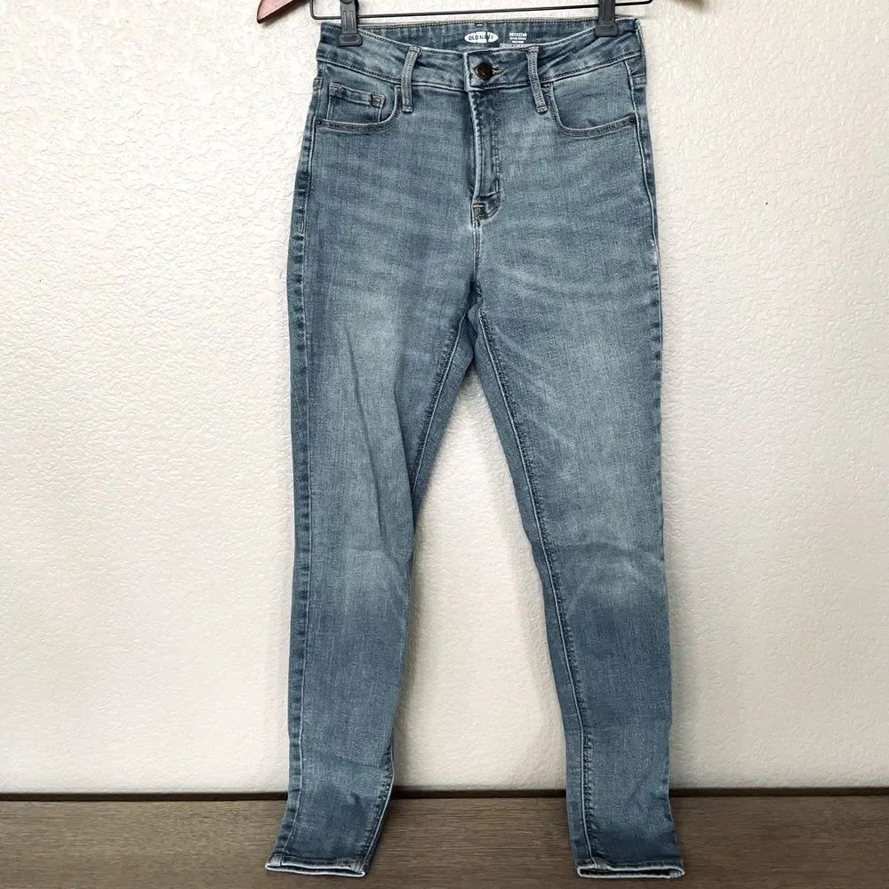 Old Navy Rockstar High Rise Super Skinny Jeans 0